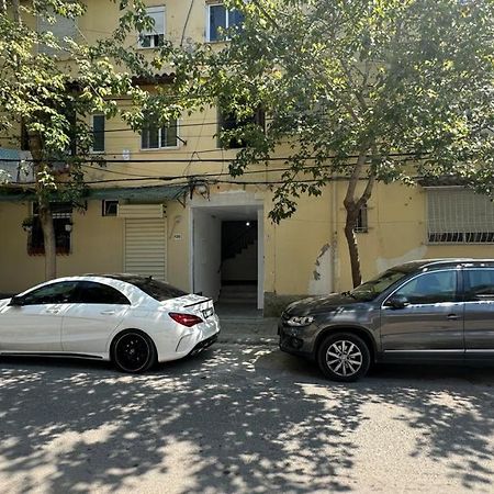 Host Apartament Elio ティラナ エクステリア 写真